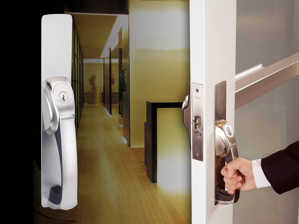 Klacci 1000 Series Exit Devices 600 Series Pull Handle Featured Image