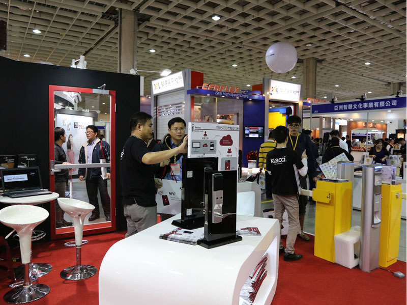 Klacci exhibition present at 2014 Taipei Building Show