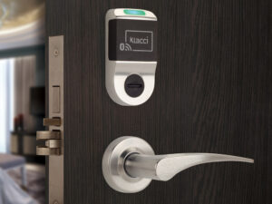 Klacci iF+ 系列雙系統行動生物辨識智慧門鎖 iF+-94 匣式門鎖